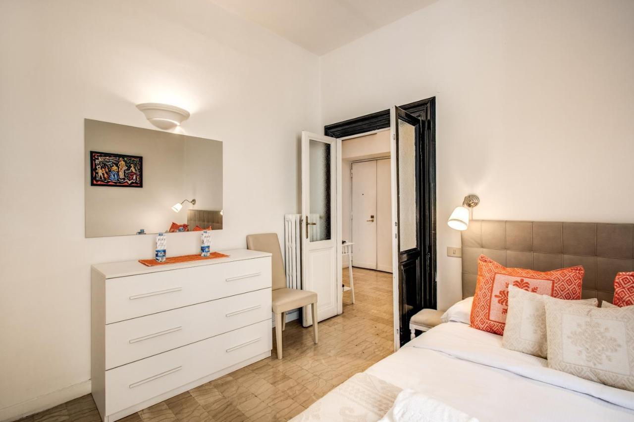 Colonna Suite - Rome Via Del Corso Big Apartment Exterior photo